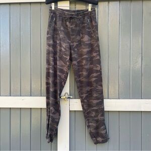 Athleta Farollon Camo Joggers